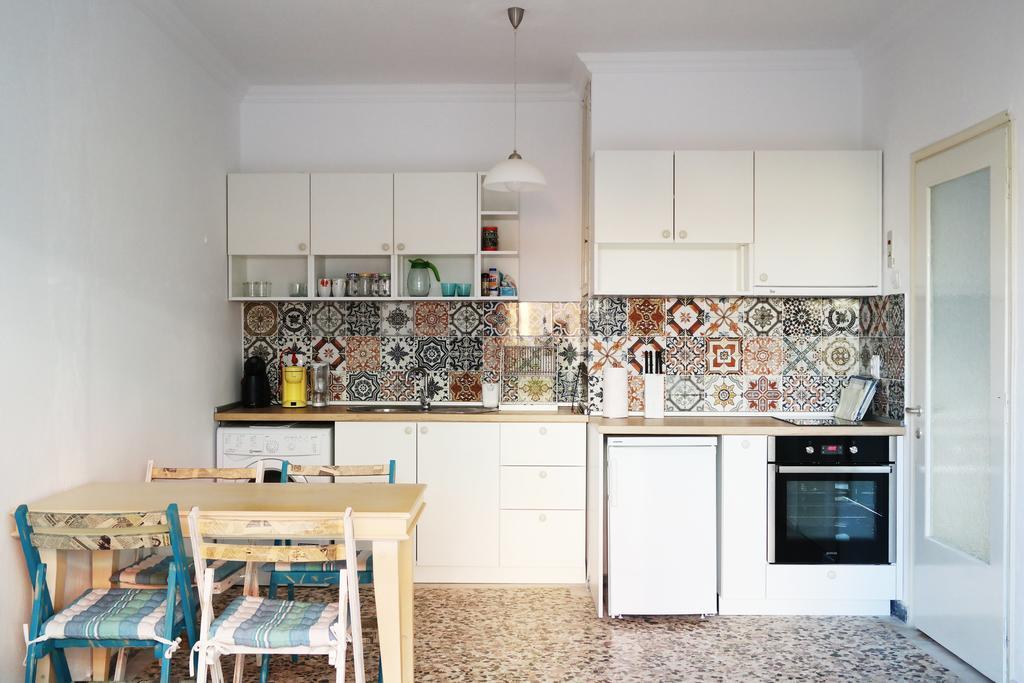 Holiday Apartment Sombrero Néa Péramos Eksteriør bilde